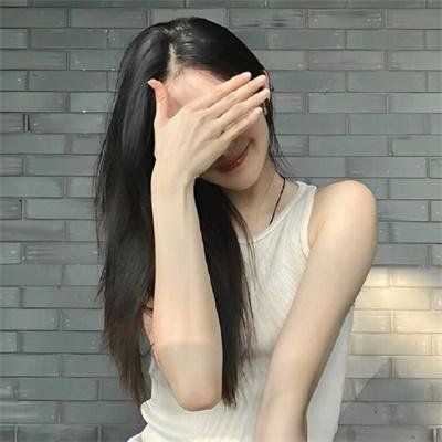 沉默一瞬